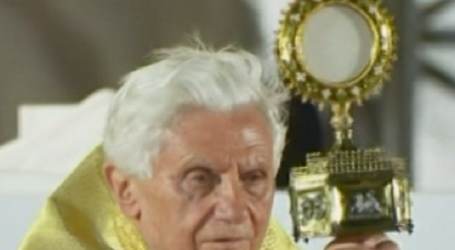 Mejores momentos de la JMJ de Madrid (V): Benedicto XVI en la vigilia de oración y la Misa de clausura