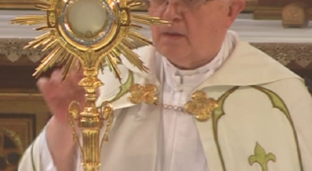 Adoración Eucarística con el P. Heliodoro Mira en la Basílica de la Concepción de Madrid, 23-8-2021