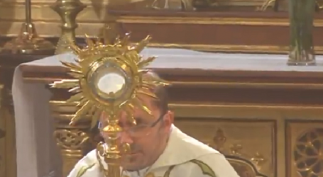 Adoración Eucarística con el P. Jesús Luis Sacristán, en la Basílica de la Concepción de Madrid, 17-11-2021 