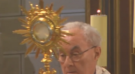 Adoración Eucarística con el P. José Aurelio Martín, en la Basílica de la Concepción de Madrid, 27-12-2021