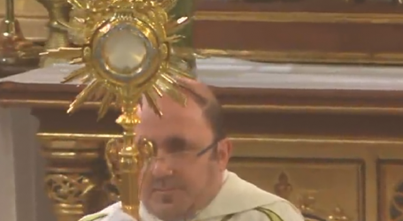 Adoración Eucarística con el P. Jesús Luis Sacristán, en la Basílica de la Concepción de Madrid, 16-2-2022
