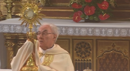 Adoración Eucarística con el P. José Aurelio Martín en la Basílica de la Concepción de Madrid, 27-4-2022
