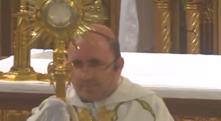 Adoración Eucarística con el P. Jesús Luis Sacristán en la Basílica de la Concepción de Madrid, 4-5-2022