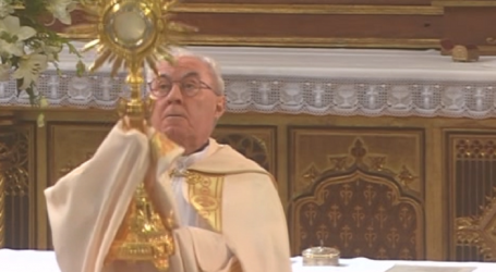 Adoración Eucarística con el P. José Aurelio Martín en la Basílica de la Concepción de Madrid, 5-5-2022