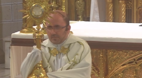 Adoración Eucarística con el P. Jesús Luis Sacristán en la Basílica de la Concepción de Madrid, 13-5-2022