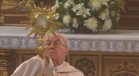 Adoración Eucarística con el P. José Aurelio Martín en la Basílica de la Concepción de Madrid, 16-5-2022