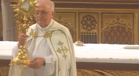 Adoración Eucarística con el P. Heliodoro Mira, en la Basílica de la Concepción de Madrid, 28-7-2022