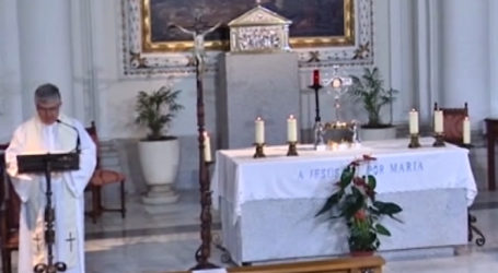Misterios Gozosos del Santo Rosario en la capilla de Adoración Eucarística Perpetua de Toledo, 10-9-2022