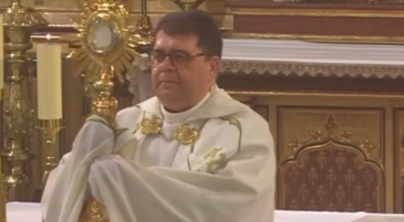 Adoración Eucarística con el P. Carlos Martínez en la Basílica de la Concepción de Madrid, 17-10-2022