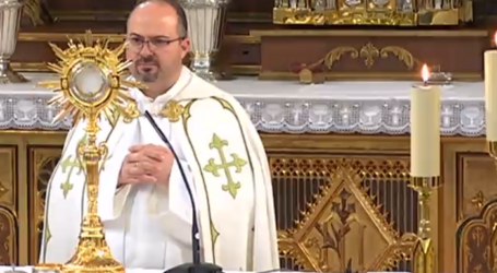 Adoración Eucarística con el P. Carmelo Donoso, en la Basílica de la Concepción de Madrid, 28-12-2022