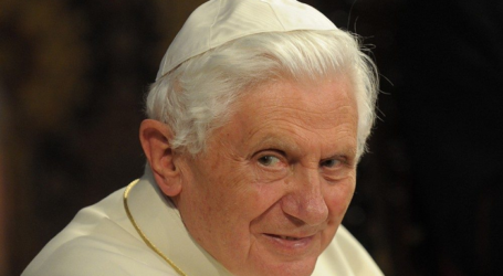 Adiós a Benedicto XVI, ha fallecido y ha vuelto a la Casa del Padre, a las 9’34 de hoy 31 de diciembre