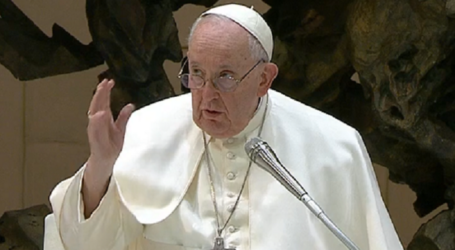 El Papa en la Audiencia, 15-2-2023: «Anunciamos el amor de Dios, que transforma nuestra vida, con mansedumbre, sin apegos a los bienes materiales y juntos, en comunidad»