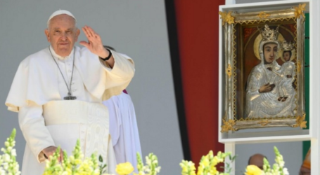 Papa Francisco en Regina Coeli en Hungría, 30-4-2023: «Virgen María confío a tu corazón la fe y el futuro de Europa, la causa de la paz, a Ucraniana y Rusia, consagradas a ti»
