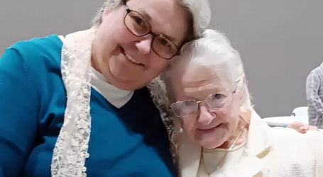 Betty Baker de Clarkson fue protestante toda la vida pero a los 87 años se convierte en católica: «Oré y le pregunté a Dios qué quería que hiciera, y supe que era lo correcto»