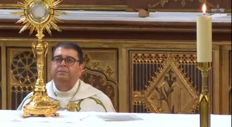 Adoración Eucarística con el P. Carlos Martínez, en la Basílica de la Concepción de Madrid, 17-7-2023
