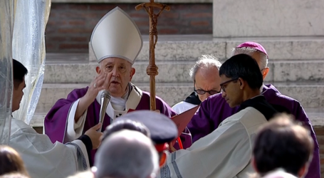 Santa Misa, presidida por el Papa Francisco, de hoy, jueves, conmemoración de todos los fieles difuntos, 2-11-2023