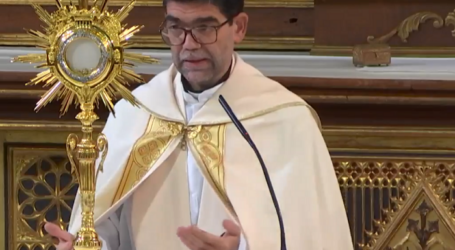 Adoración Eucarística con el P. Francisco Javier Pérez en la Basílica de la Concepción de Madrid, 14-11-2023