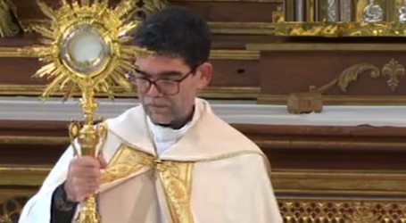 Adoración Eucarística con el P. Francisco Javier Pérez en la Basílica de la Concepción de Madrid, 20-11-2023