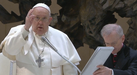 Papa Francisco en la Audiencia, 27-12-2023: «Con el diablo no se dialoga, hay que custodiar el corazón. Jesús nunca dialogó con él, lo expulsó»
