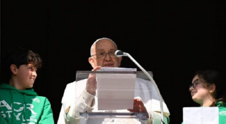 Papa Francisco en el Ángelus, 28-1-2024: «¡Con el diablo no se dialoga!, porque si entras en diálogo, él gana siempre. Debemos invocar a Jesús que tiene el poder de expulsarlo»  