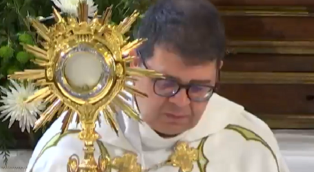Adoración Eucarística con el P. Carlos Martínez en la Basílica de la Concepción de Madrid, 22-4-2024