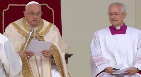 Papa Francisco en el Regina Coeli en Venecia, 28-4-2024: «Invoco la intercesión de la Virgen María por Haití y las poblaciones que sufren la guerra y la violencia» 
