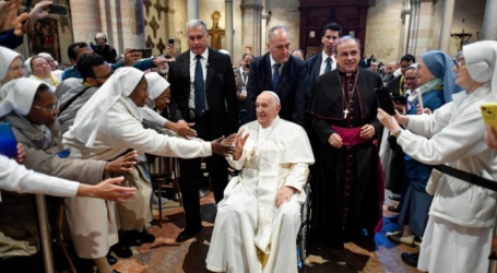 El Papa a los sacerdotes y consagrados en Verona, 18-5-2024: «Llevar la caricia de la misericordia de Dios y en la confesión perdonar todo abriendo el corazón a la esperanza»