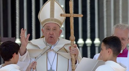 Santa Misa, presidida por el Papa Francisco, de hoy domingo, solemnidad de la Santísima Trinidad, 26-5-2024